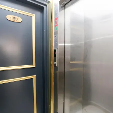 Отель Dnz Taxim Feridiye 3*