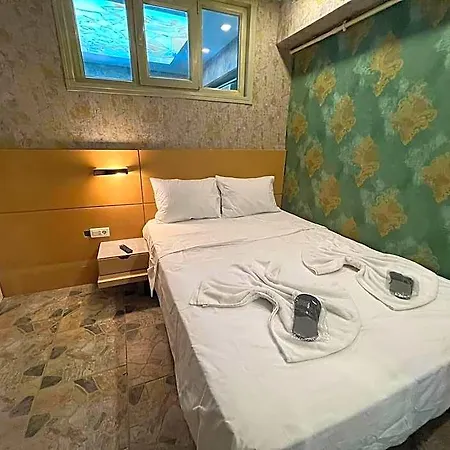 Dnz Taxim Feridiye Hotel