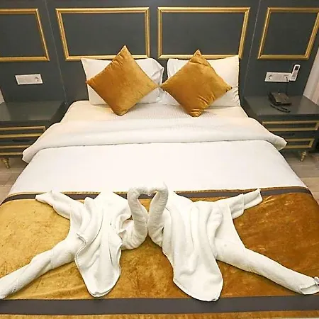 Dnz Taxim Feridiye Hotel