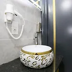 Dnz Taxim Feridiye 3*