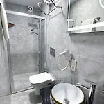 Dnz Taxim Feridiye 3* 이스탄불