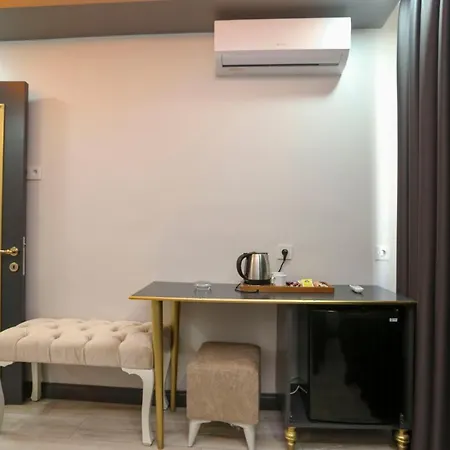 Dnz Taxim Feridiye Hotel 3*