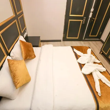 Dnz Taxim Feridiye 3*