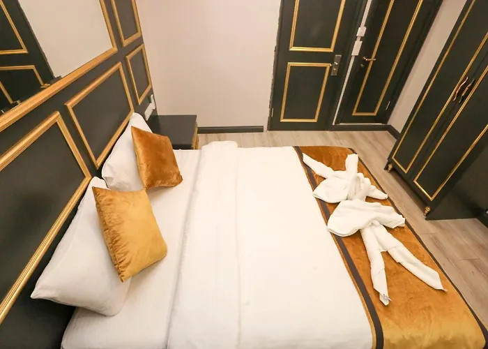 Dnz Taxim Feridiye 3*